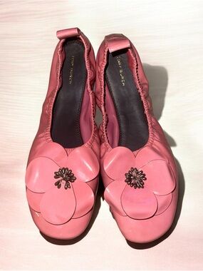 Tory Burch Pink Floral Appliqué Slip-On Loafers